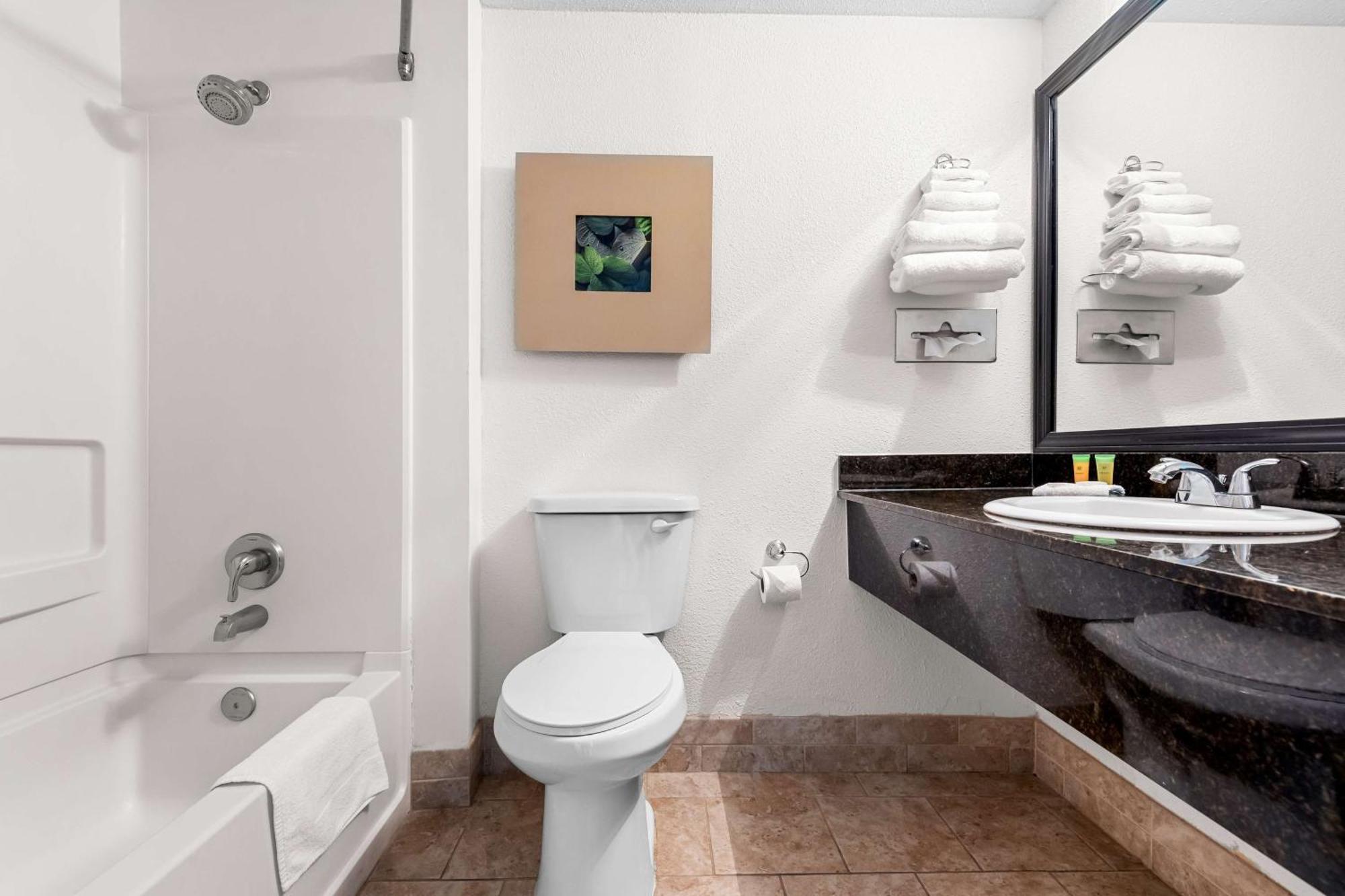 Double Room with Two Double Beds and River View - Non-Smoking